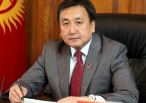 А.Жээнбеков