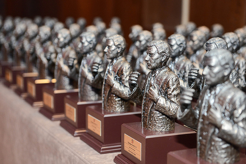 KICB_The_banker_statue