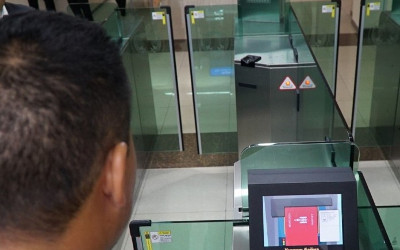 automated-gate-system-at-Chinggis-Airport