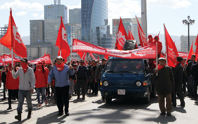 The-demonstrators-outside-the-Parliament-House