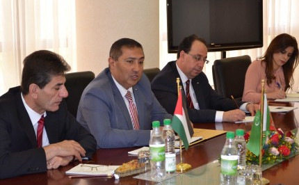 BVB4FEnSpwjVgxeQkY0zl68burmWHF-430x335