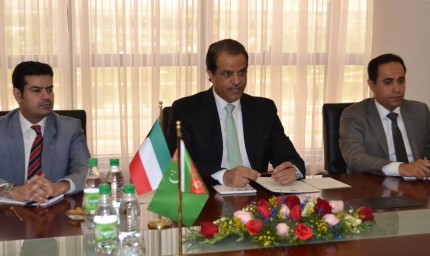 xWFLlCq1E03Dw0owQPWJIFxesmAlRW-430x335