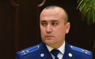 anti-corruption officer