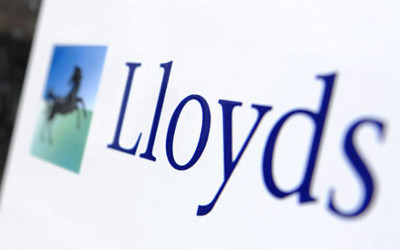 Lloyds-007