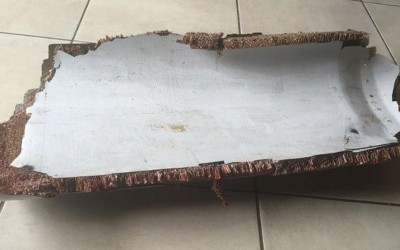 possible-mh370-debris
