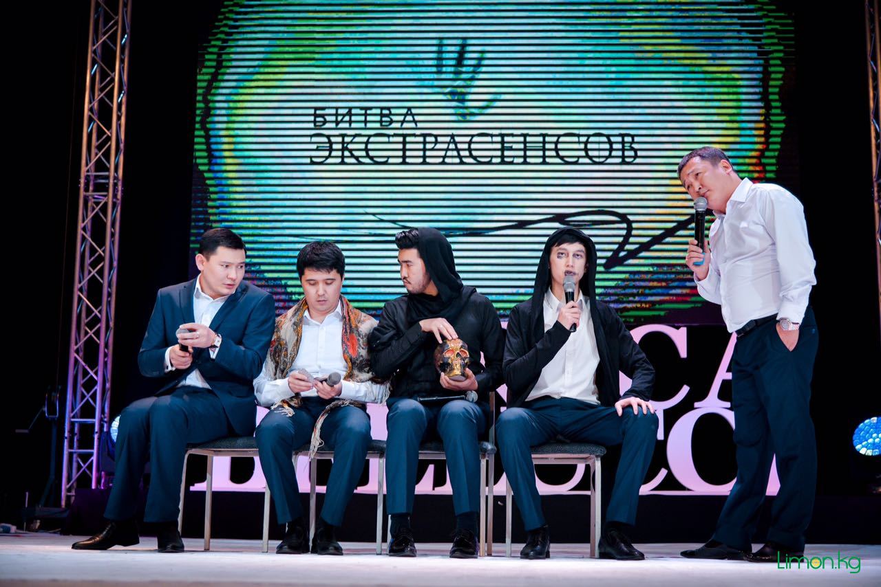 The Witcher фильміндегі Киримен бірге порно