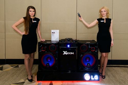 Cупермощные_минисистемы_LG_X-Boom_с_DJ-эффектами