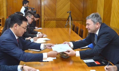 031cf852cfad7e57674d962af1a5fc57