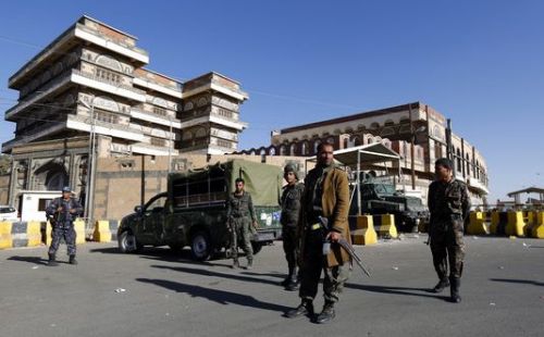 635592174315653623-EPA-YEMEN-USA-EMBASSY-CLOSURE