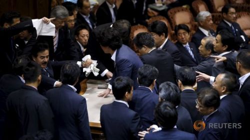 opposition-lawmakers