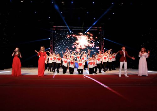 Театра_Миррорс