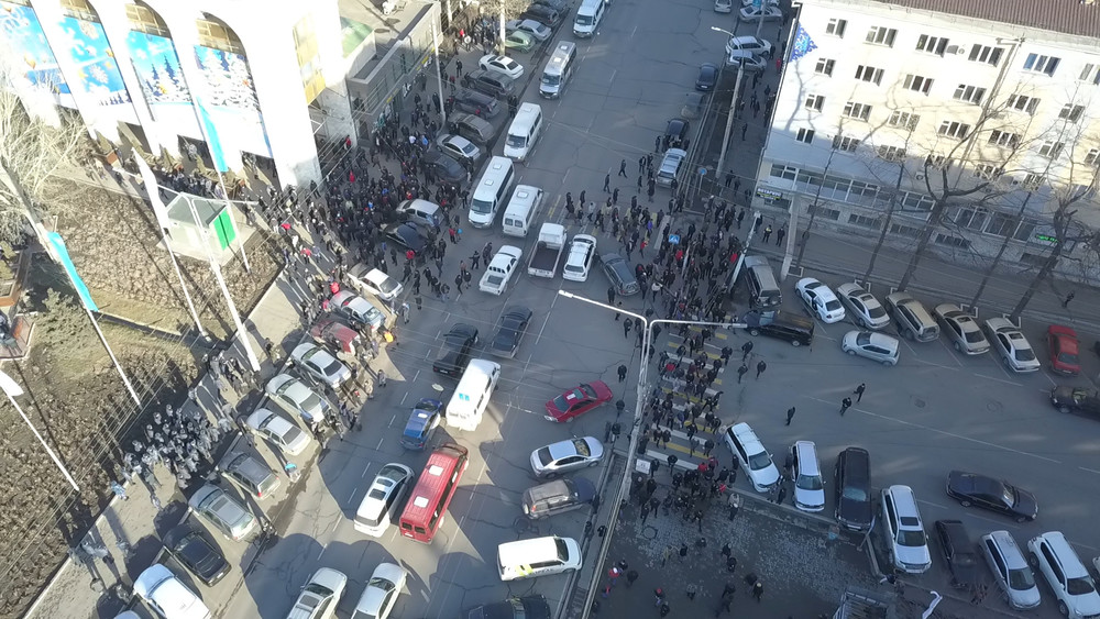 Разгон митингующих и задержание
