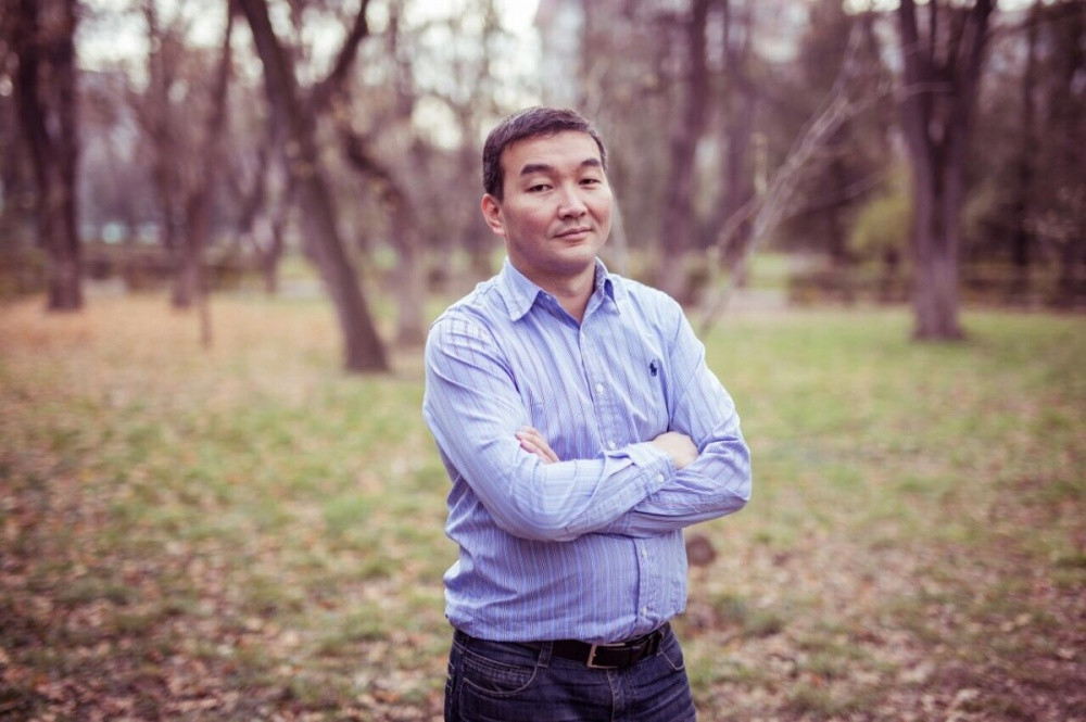 Азамат Акенеев