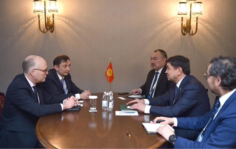 Встреча премьера КР М.Абылгазиева и директора Amazon Web Services по правительственной трансформации Лиама Максвелла