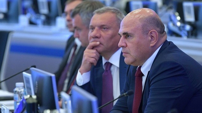 Михаил Мишустин и Юрий Борисов