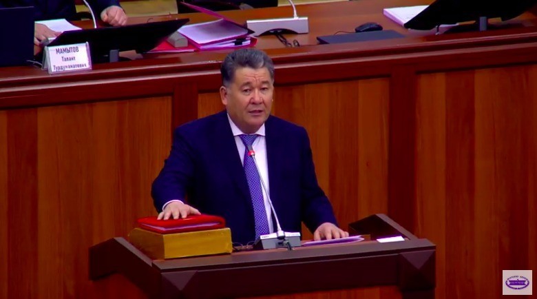 Акбокон Таштанбеков 12 января дает присягу в ЖК.