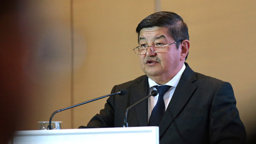 Акылбек Жапаров