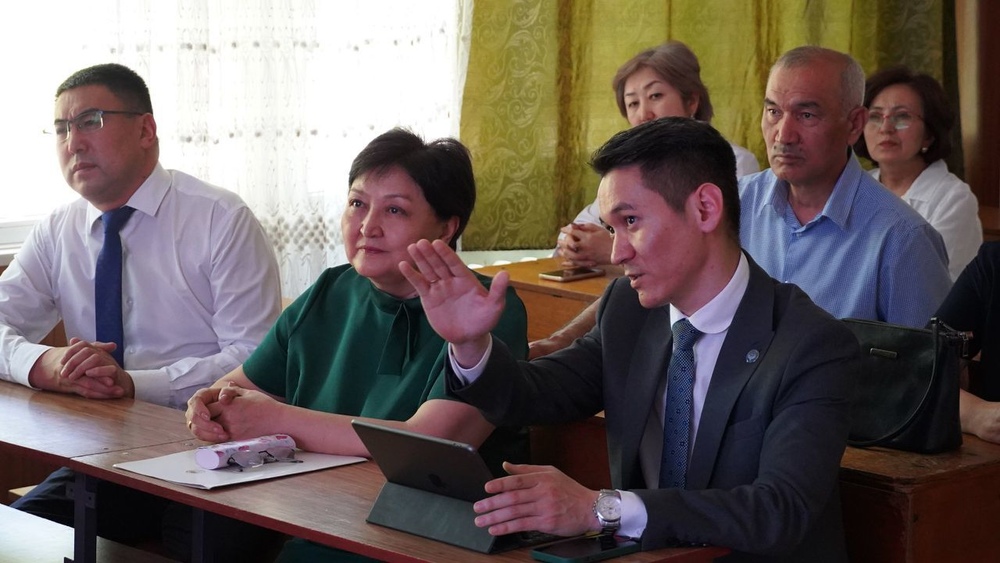 Гулнара Баатырова и Бакыт Джангазиев.