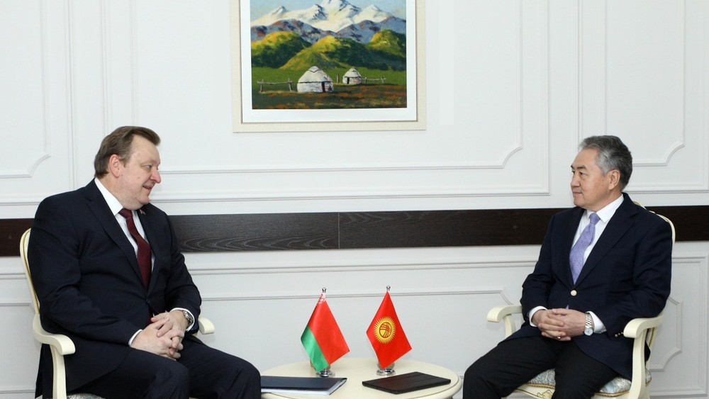 Сергей Алейник и Жээнбек Кулубаев