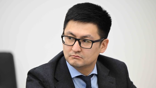 санжар болотов