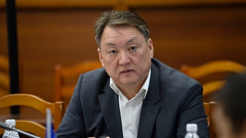 медербек саккараев