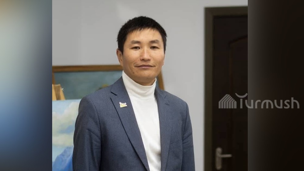 Азамат Асеин уулу