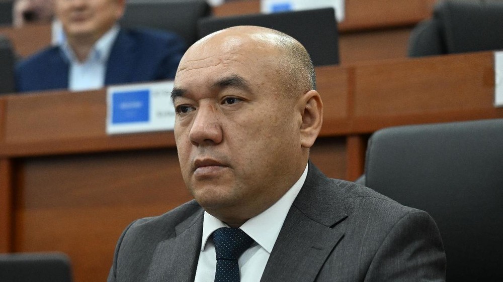 депутат Ырысбек Атажанов