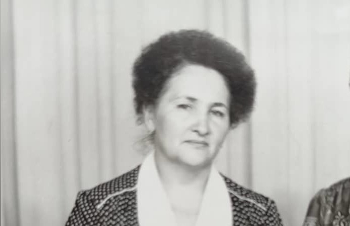 Сепия Кадыракунова