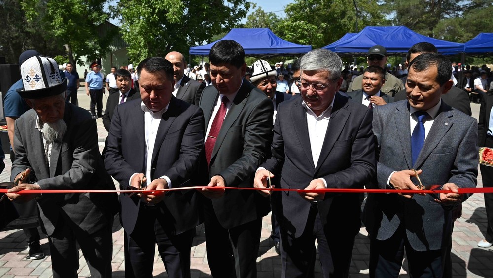 Курманкул Зулушев, Адылбек Касымалиев, Эркин Чечейбаев