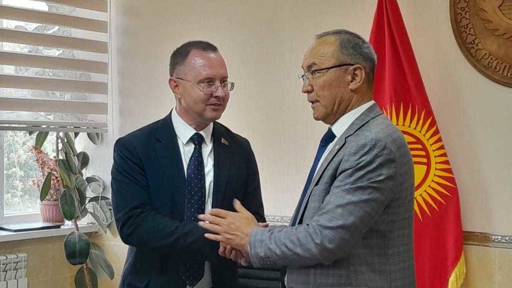 Каныбек Адиев и Сергей Лободинский