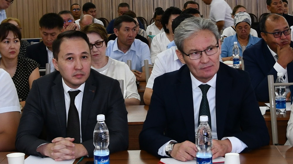Айбек Чотонов и Нурлан Омуров