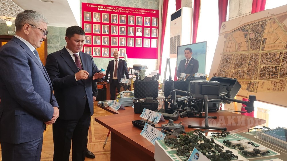 Адылбек Касымалиев и Нурдан Орунтаев