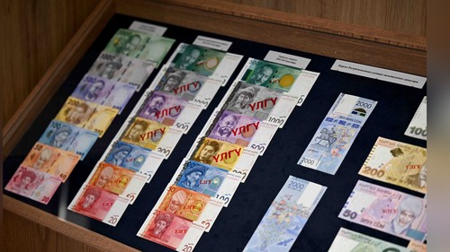 Садыр Жапаров