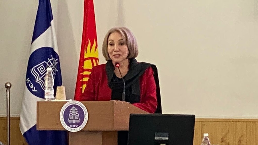 Роза Акназарова