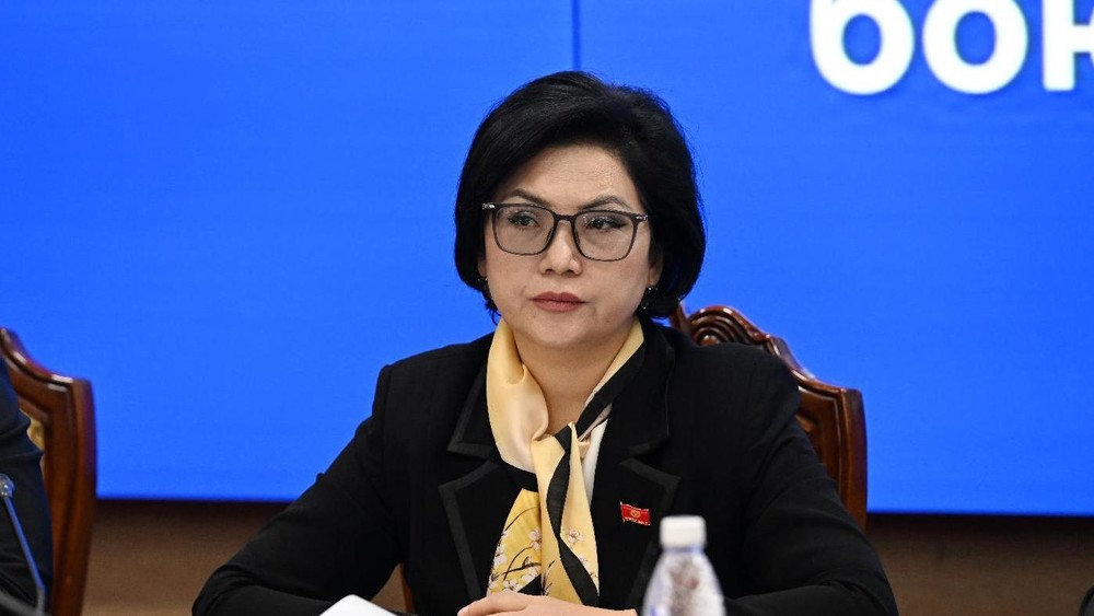 Санталат Аманова