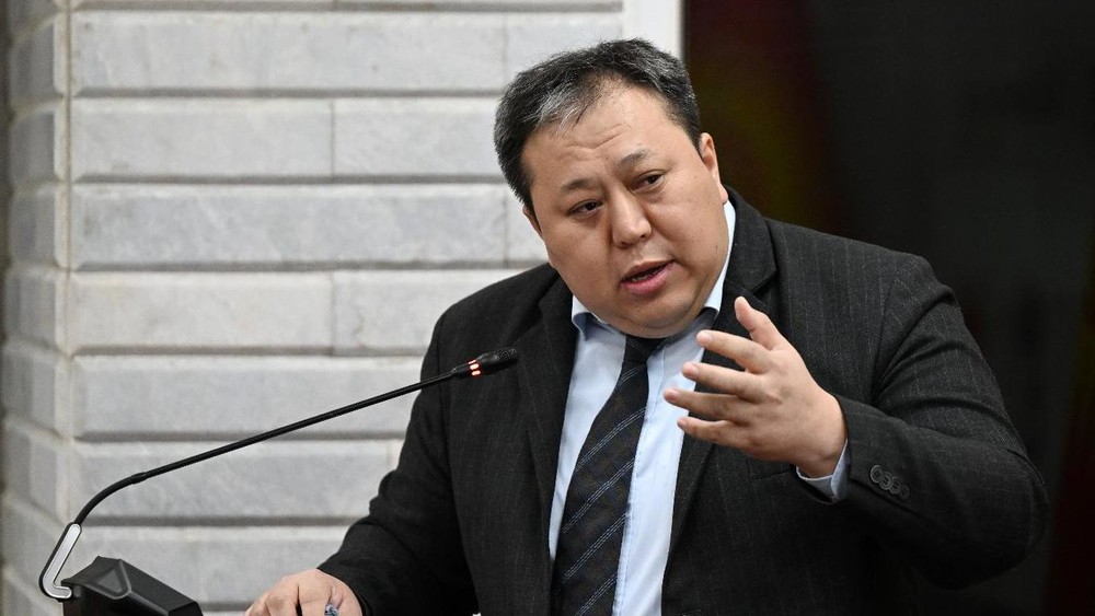 Азис Абакиров