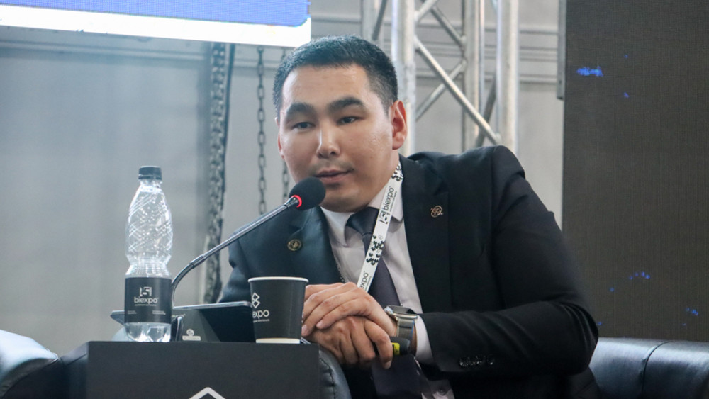 Начальник отдела торгововой политики при Минэкономики Азамат Мураталиев