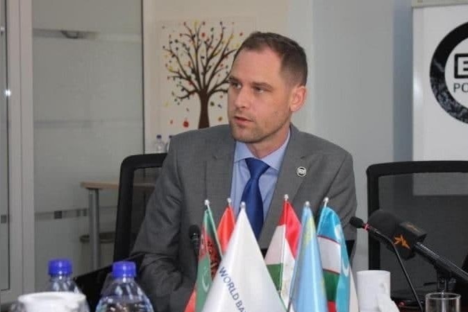 руководитель программы Всемирного банка по вопросам бедности и равенства в Центральной Азии Уильям Зейтц