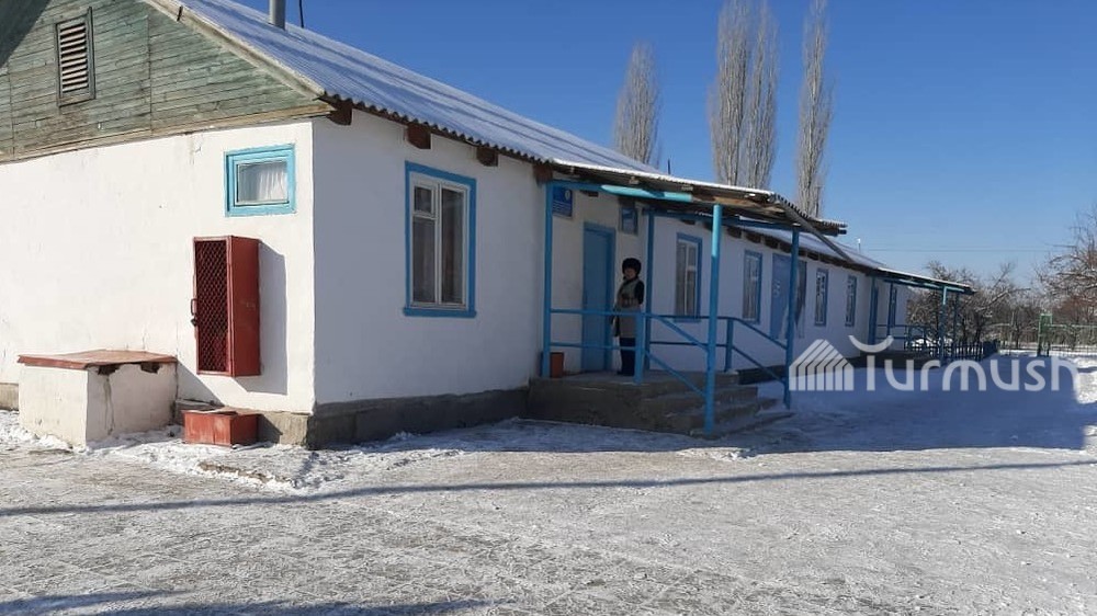 Наматбек айылындагы мектеп