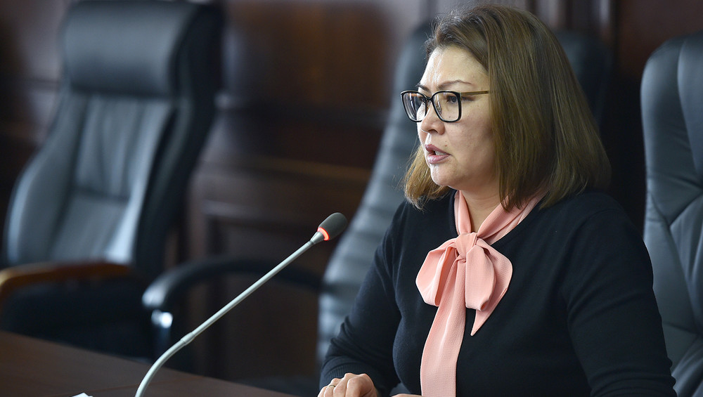 Вице-премьер-министр Алтынай Омурбекова