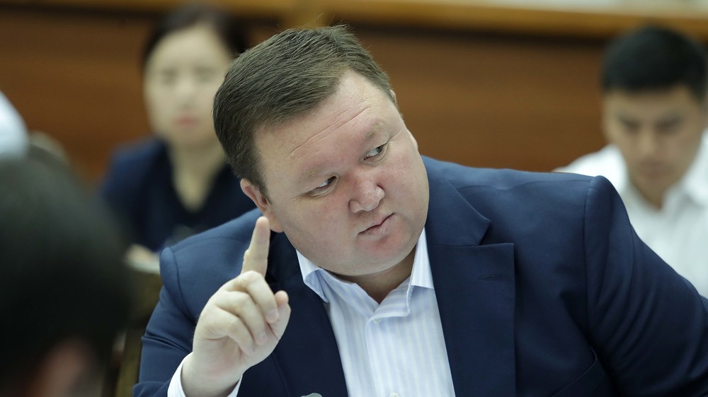 Мирлан Жеенчороев