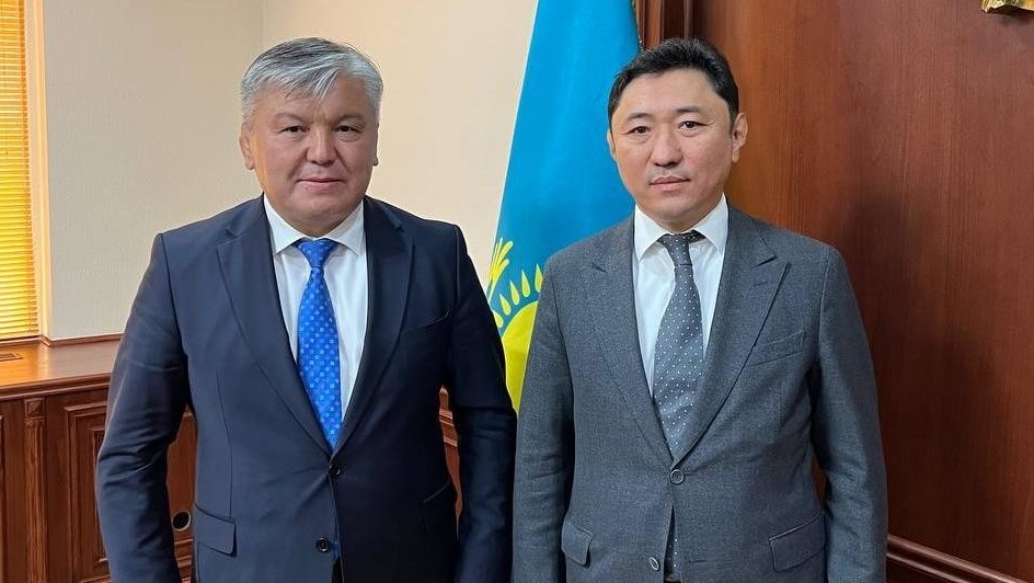 Арзыбек Кожошев и Болат Акчулаков
