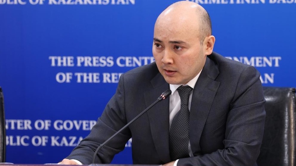 //Алибек Куантыров