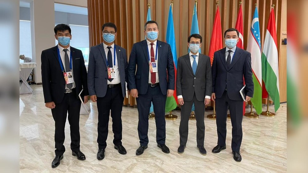 (слева-направо) Бакытбек Шералиев, Азамат Джапаров, Залкарбек Карыбеков, Багдат Мусин