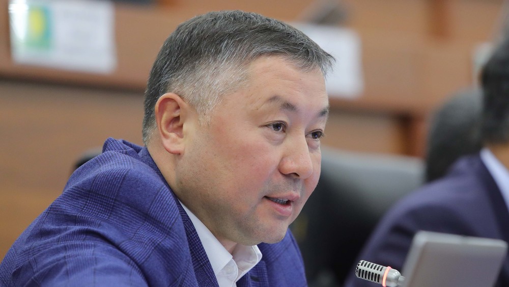 депутат Канат Исаев