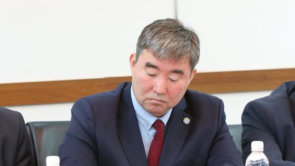 Директор Шестого политического департамента МИД Эрмек Омуралиев
