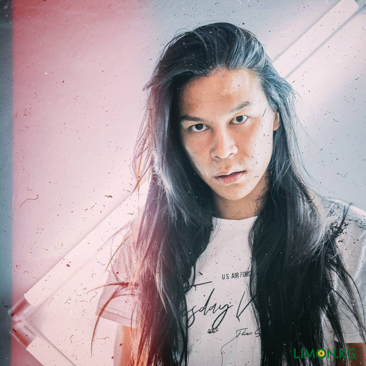 Жас хатшының порно видеосы