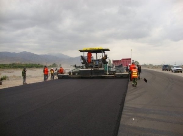 Экс-министра З.Айдарова сняли из-за тендера Бишкек&mdash;Кара-Балта, тем не менее китайскую компанию China Railway пролоббировали, - депутат Ж.Бакчиев &mdash; Tazabek