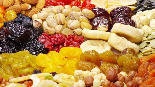 В 1 квартале 2017 года Кыргызстан увеличил экспорт сухофруктов и смесей орехов в Россию в 5,8 разa &mdash; Tazabek