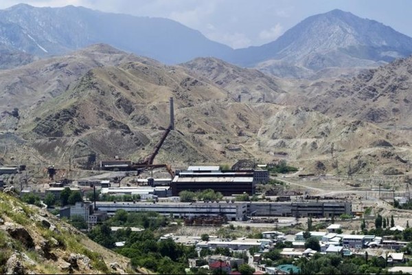 &laquo;Кадамжайский сурьмяной комбинат&raquo; задолжал 6,9 млн сомов &laquo;Ошэлектро&raquo; за электроэнергию, идут судебные разбирательства &mdash; Tazabek